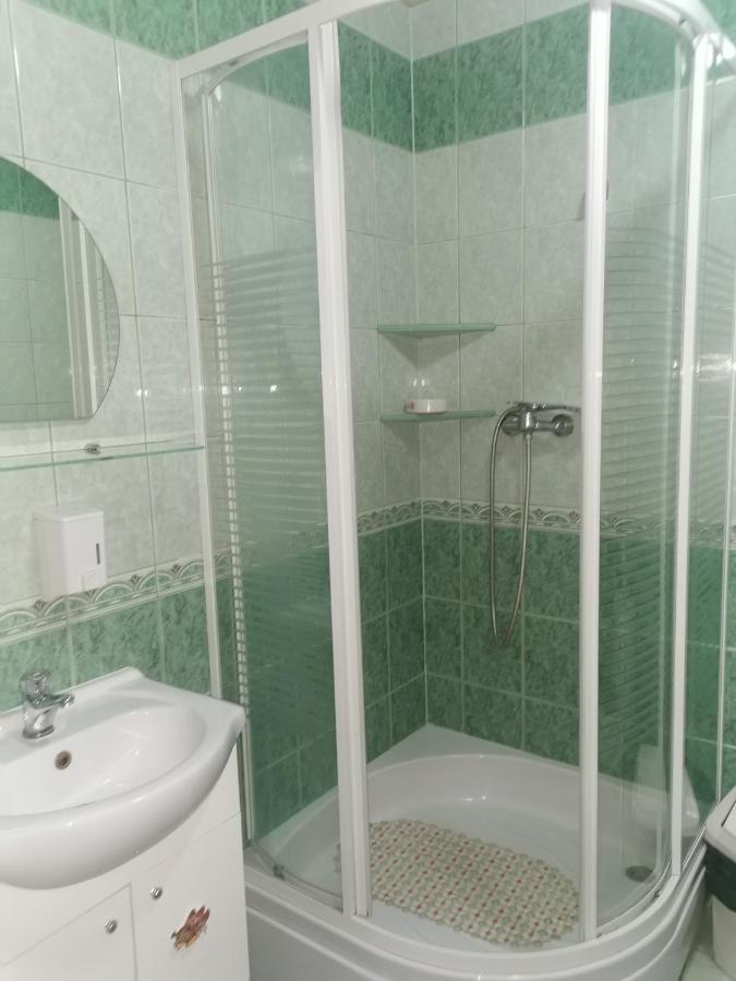 מארנגובו Czerwonki Apartament מראה חיצוני תמונה