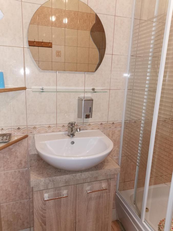 מארנגובו Czerwonki Apartament מראה חיצוני תמונה